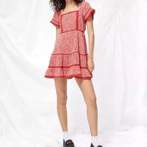 American Eagle Women's Floral Lace Trim Mini Dress  Red /White Size XL